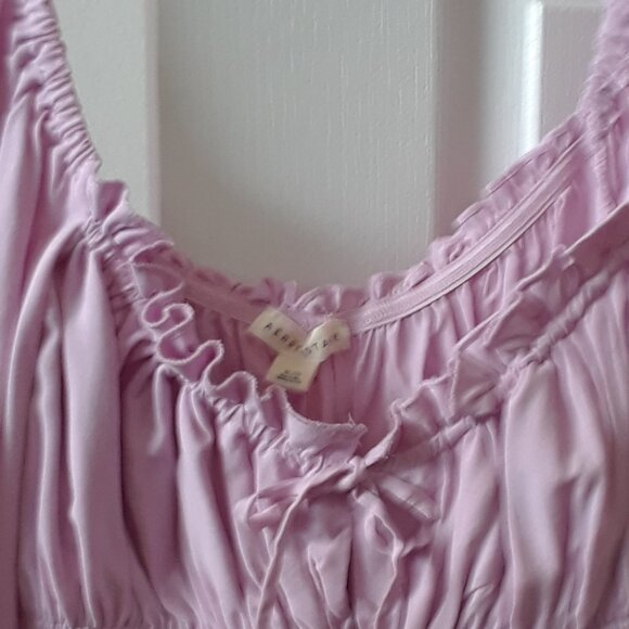 Pretty Pink Milkmaid Style Cropped Blouse - Picture 8 of 8